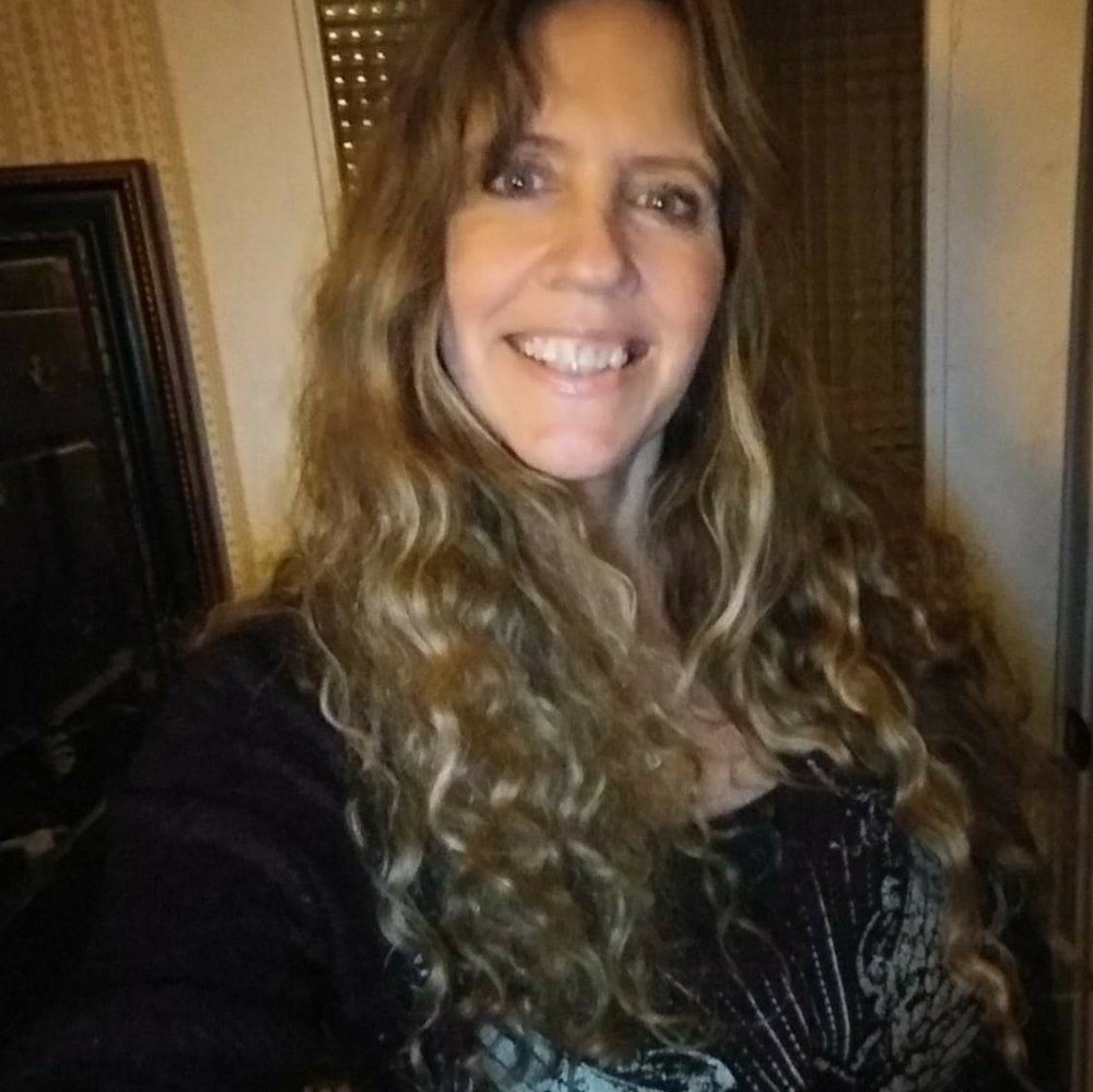 Meet your posher,Donna